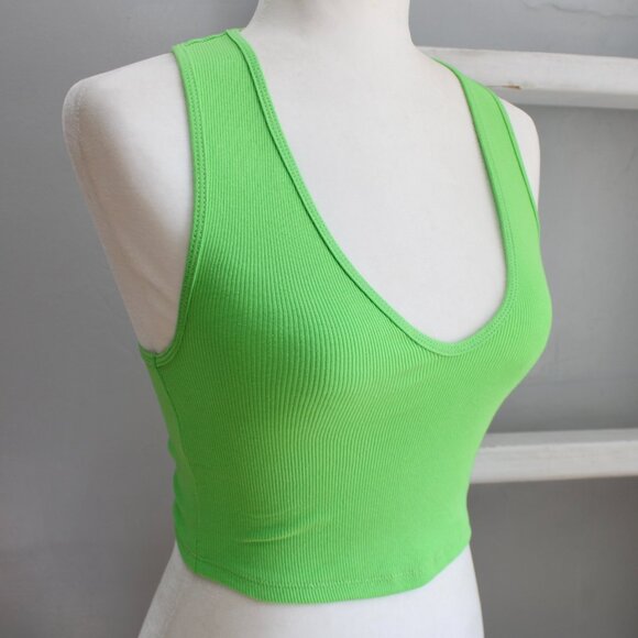 Zara Bright Neon Green Deep V-Neck Racerback Cropped Tank Top Size Small NWT - Picture 2 of 5